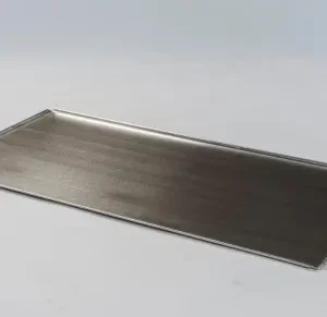 Unperforated aluminium pastry tray 45° – 400×800 mm